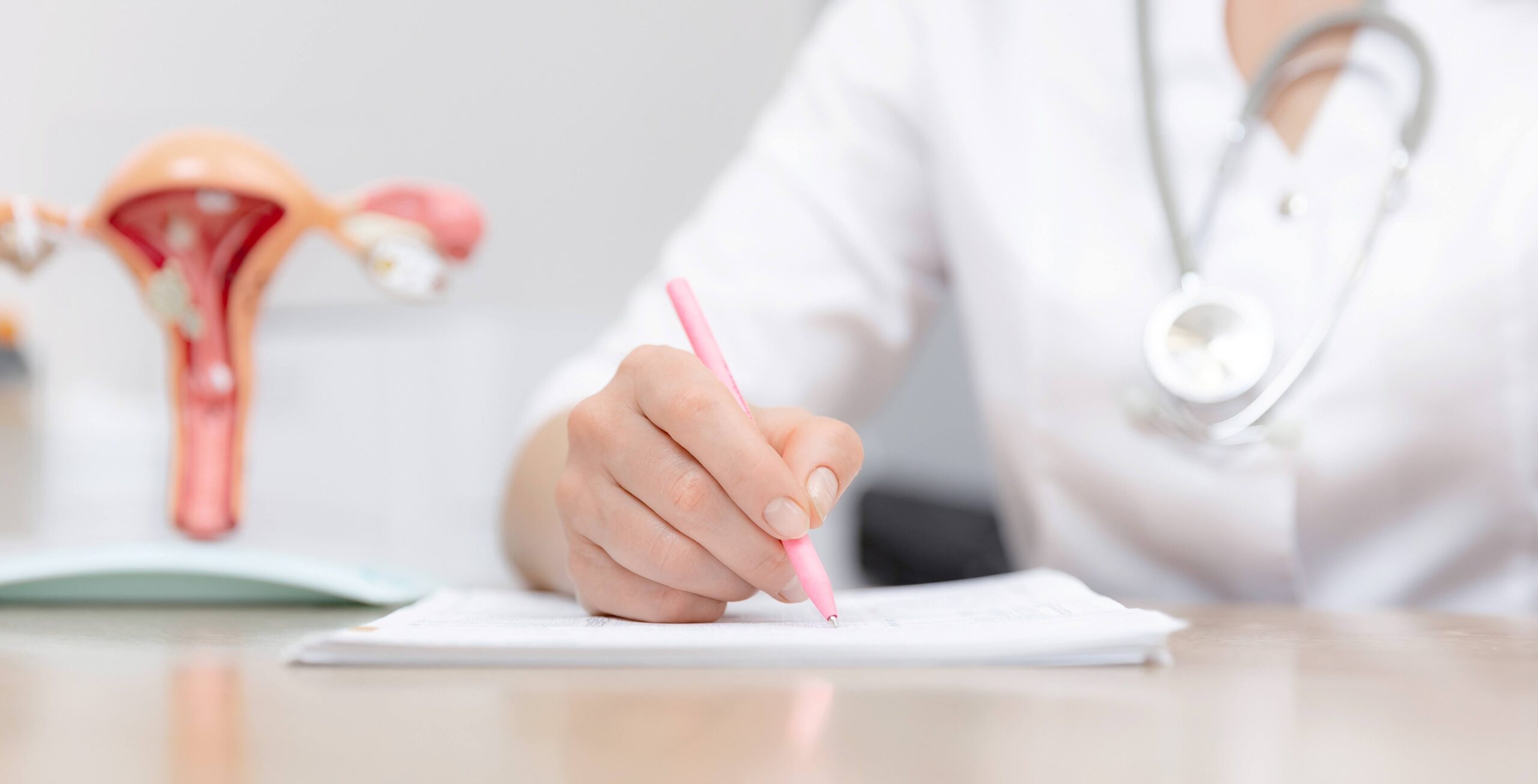 Gynecologist prescribes Gynecologist prescribes